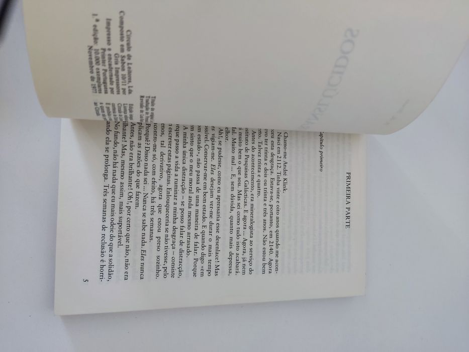 Livro Os translúcidos de B. R. Bruss