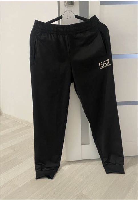 Спортивні штани Emporio Armani