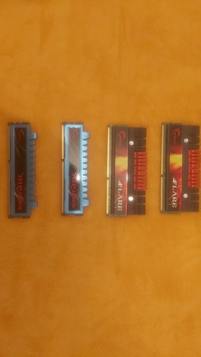 DDDR3 1333 até 2000mhz 4X2GB