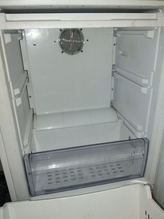 Холодильник в робочому стані  BEKO