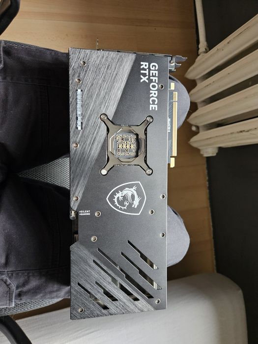 RTX 4070ti MSI Gaming X Trio 12GB