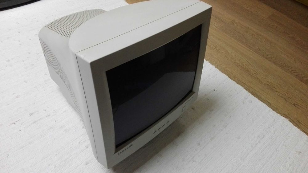 Monitor CRT Samsung Syncmaster 17 polegadas - anos 90 - computador, PC64298083472771122