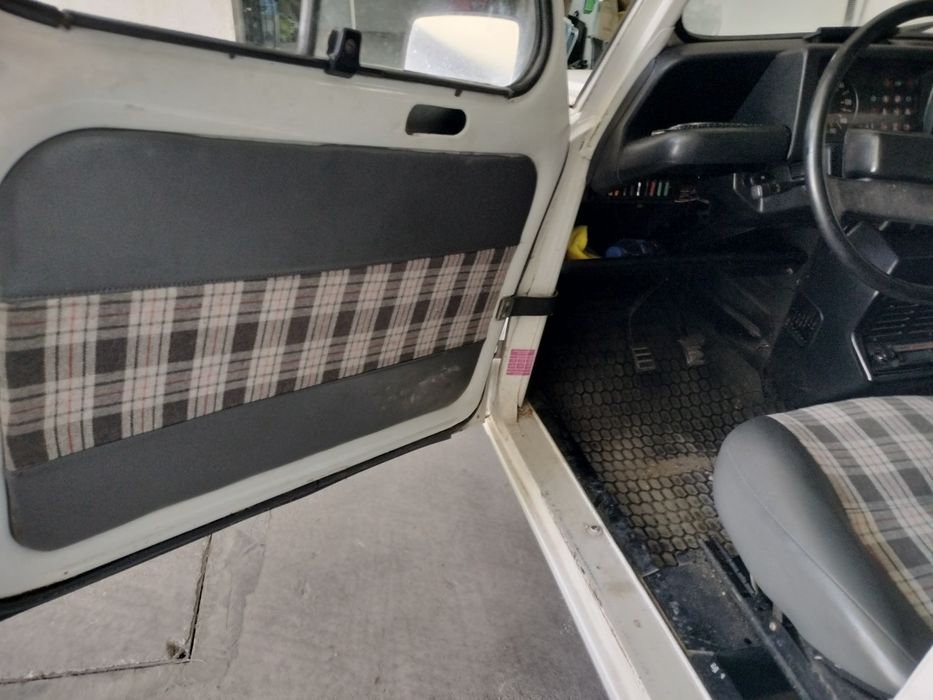 Renault 4 GTL de 91 — photo 4