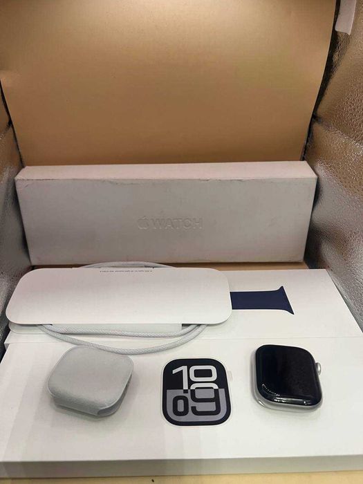 Смарт-годинник Apple Watch Series 10 42mm (A2997)