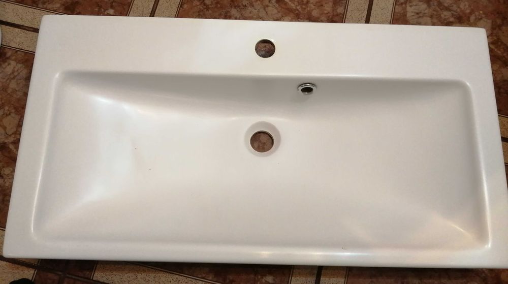 Umywalka 80x42x5,5