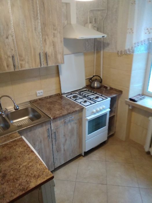 Посуточно 2 х,Центр, Камянецкая 82,Филармония,Чистая!!