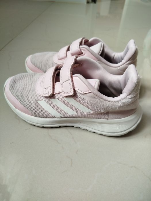 Adidasy dziewczęce 35