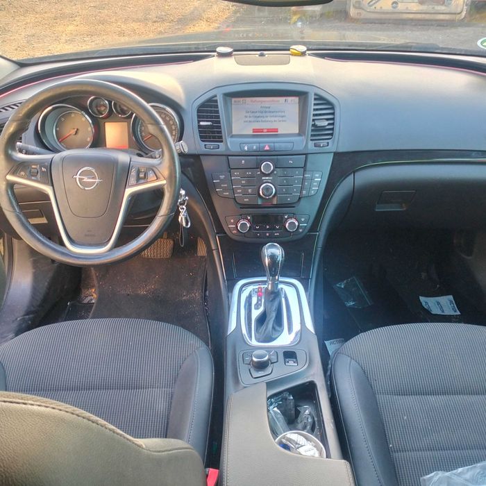 opel insignia kombi 2010