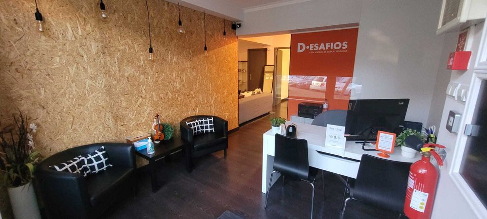 Established music acadamy tresspass