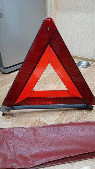 Автомобильный знак аварийной остановки СССР