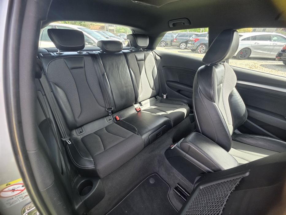 Audi A3, S line 1.6cc, 110cv