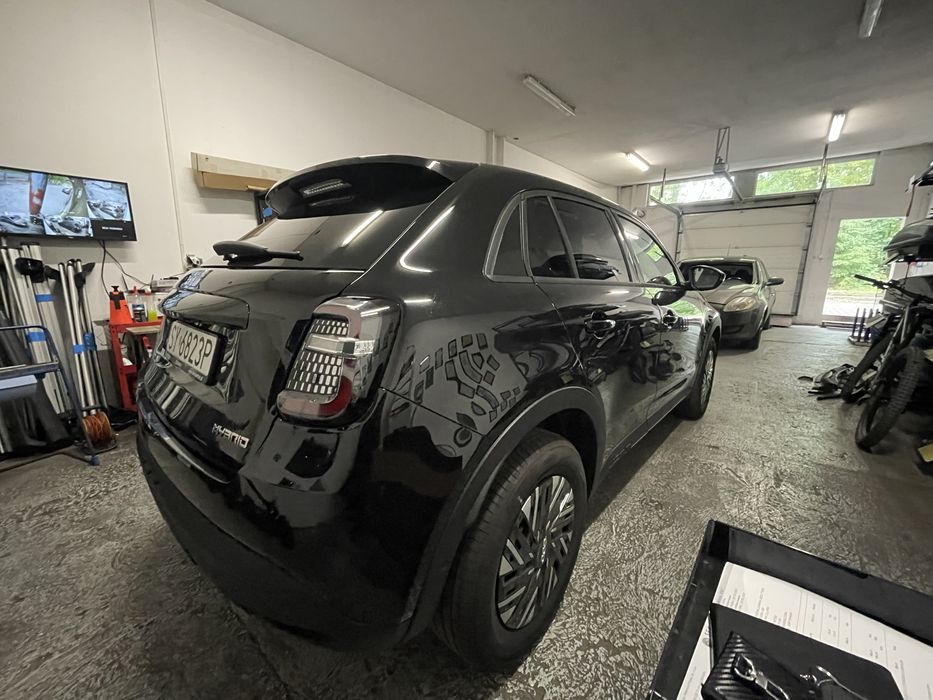 Auto szyby serwis wymiana szyb samochodowych naprawa przyciemnianie