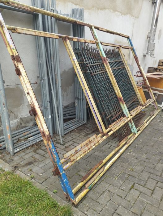 Stelaż bramy 2.20x4.15