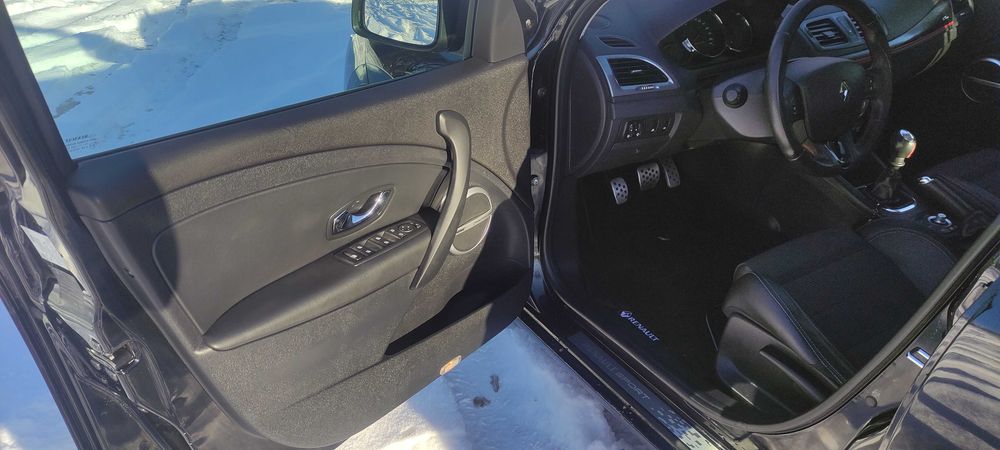 Renault Megane GT BOSE