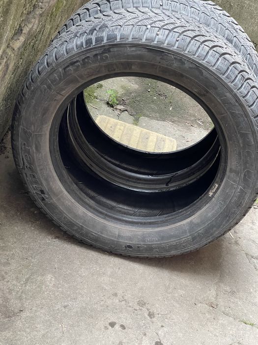 Продам  резину Targum 215/55 R16