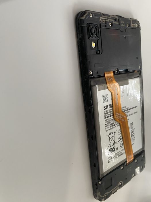 Samsung a10 (SM-A105), 2/32, andr 11 на запчастини