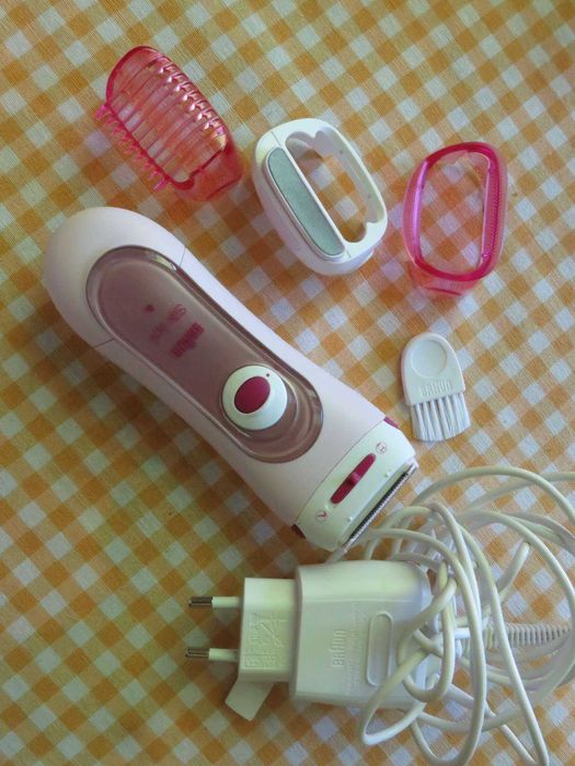 Депілятор Braun з насадками