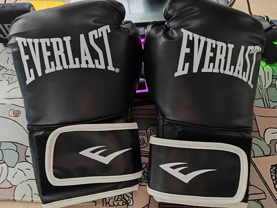 Everlast Rękawice bokserskie Core 2 Czarne S/M