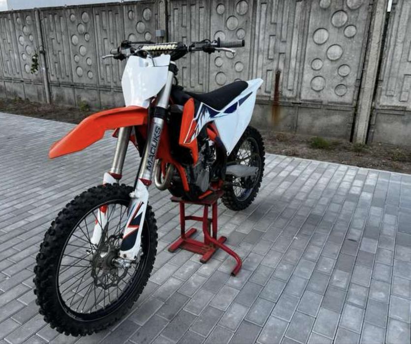 ktm sx 450 2022 рік