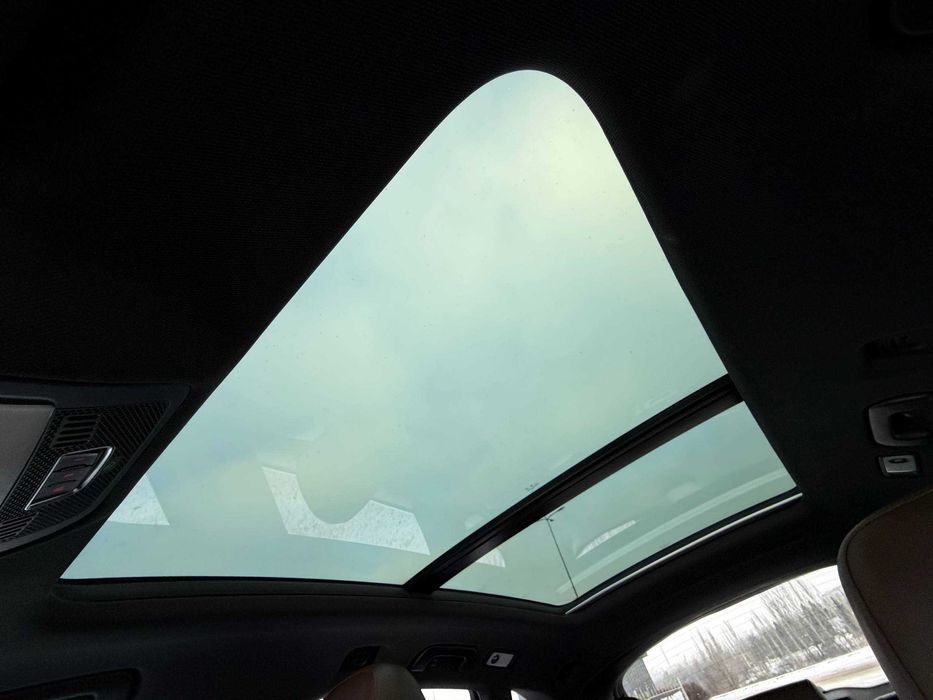 Avoreal Audi Q5 2016