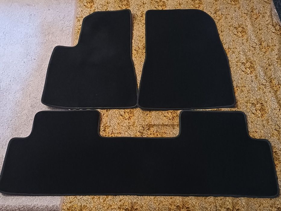 Продам коврики Тесла МХ, МС,М3