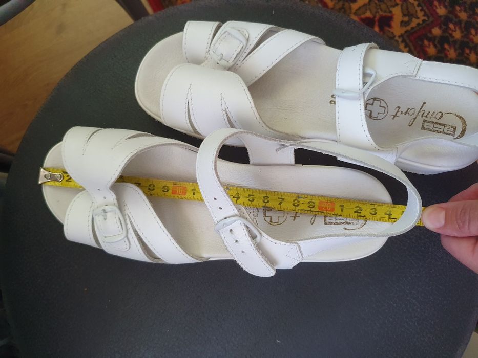 Босоніжкі білі жіночі НОВІ