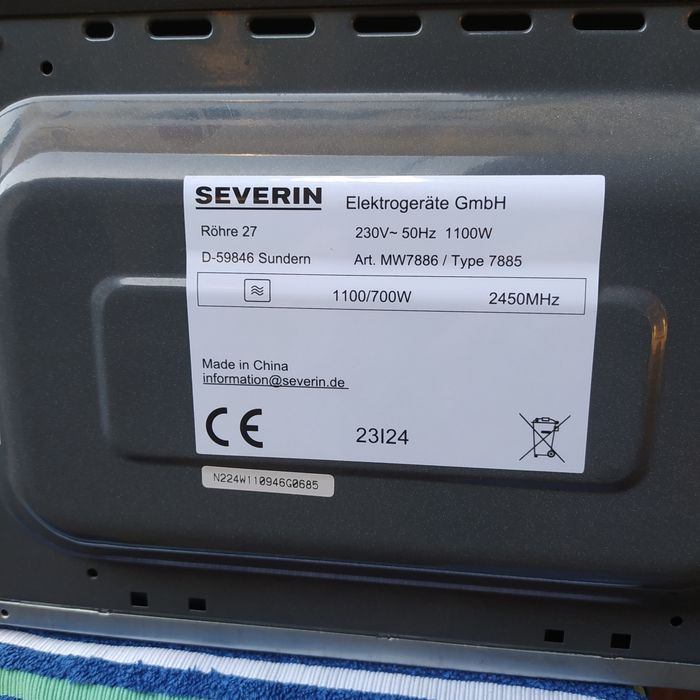 Мікрохвильова піч Severin