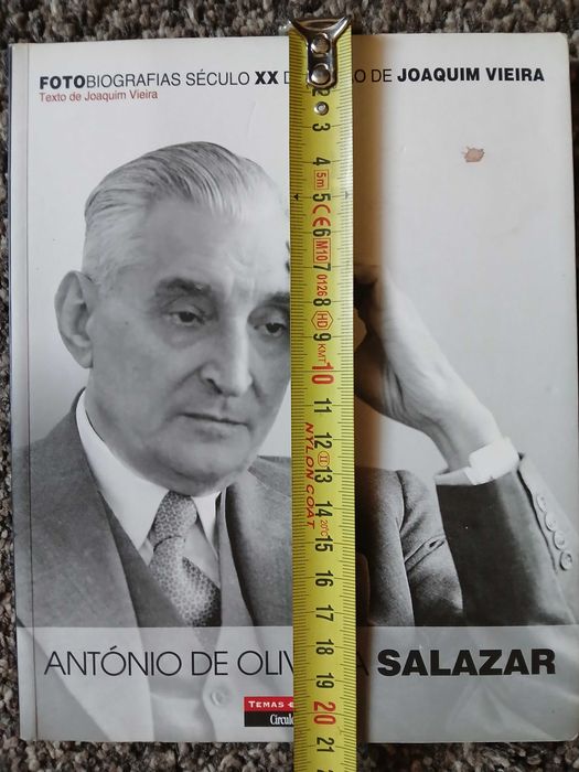1º retrato oficial a côres de A. O. Salazar, publicado no "Século Ilustrado" 1938 e mais sobre Salazar