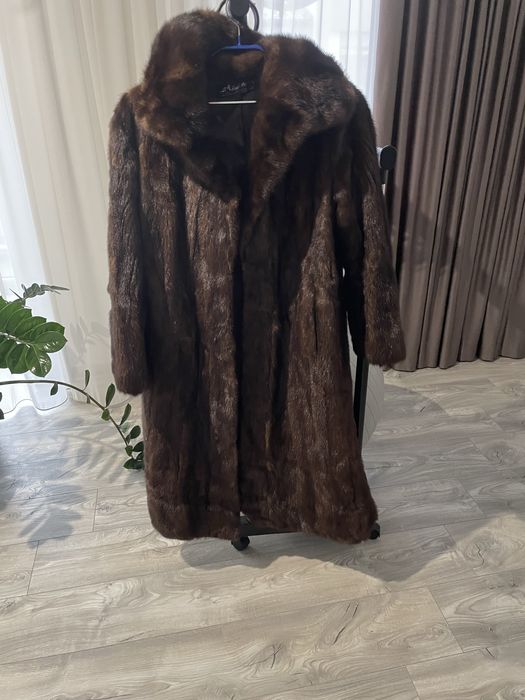 Продам шубу норкову розмір М