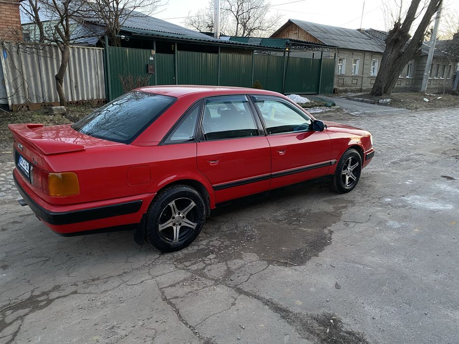 Продам   Audi 100