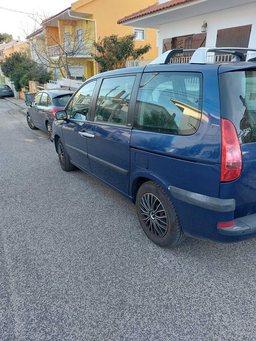 Peugeot 807 2.0 HDI, 136 CV, Precisa de estofador e carregar o ar condicionado. Bom estado!