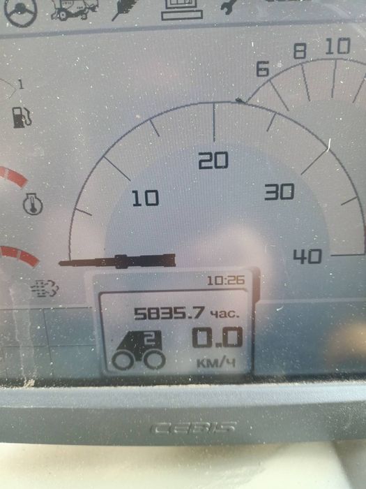 Комбайн Claas Lexion-750