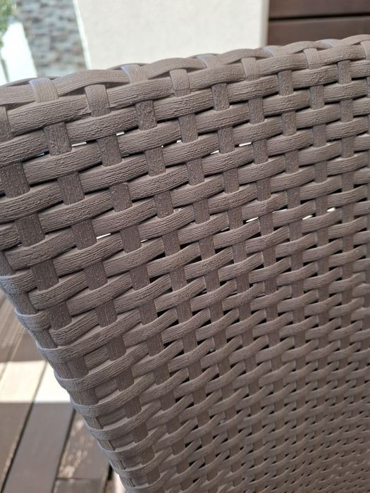 Conjunto mesa + 6 cadeiras de exterior