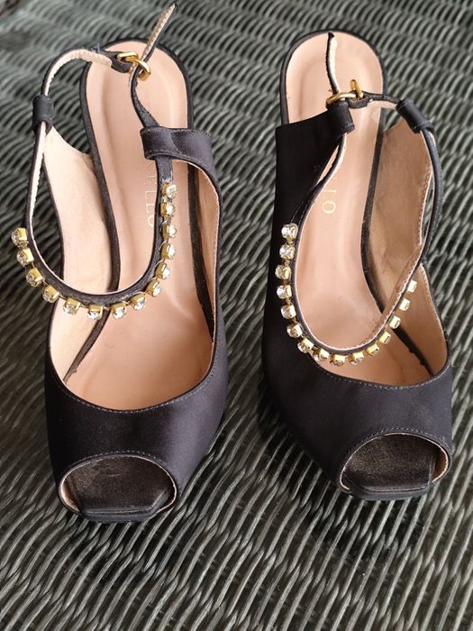 Sapatos de griffe artesanais Brasileiros Cecconello Pretos N°39