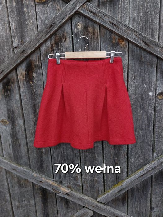 Wełniana spódnica mini krótka rozkloszowana wełna