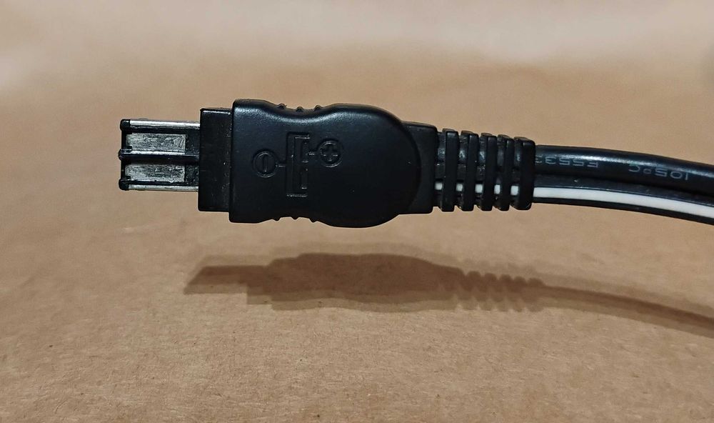 Ładowarka zasilacz Sony AC-L10B - oryginalny DC 8.4 V 1.5 A Handycam