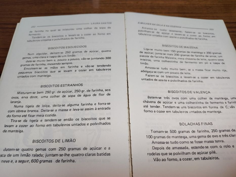 Livro de Culinária de Laura Santos A mulher na Sala e na cozinha