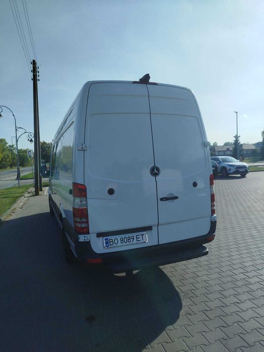 Мерседес Спрінтер
