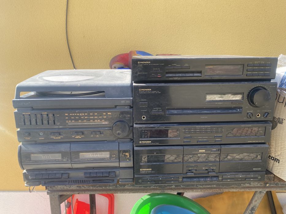 Aparelhagem Starlux e Pioneer Kit completo gira discos e stereo casset