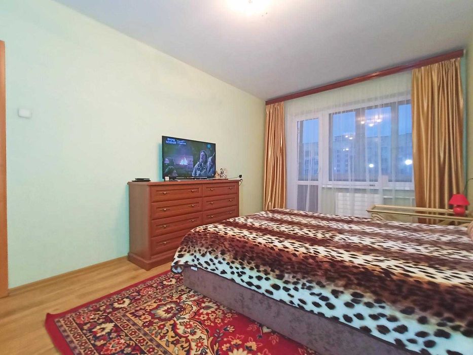 Продаж 1-кімн квартири 34 м2 стан заходь і живи, неподалік ринку НИВА.