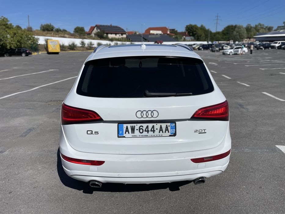 Продам audi q5 2014 quattro premium plus