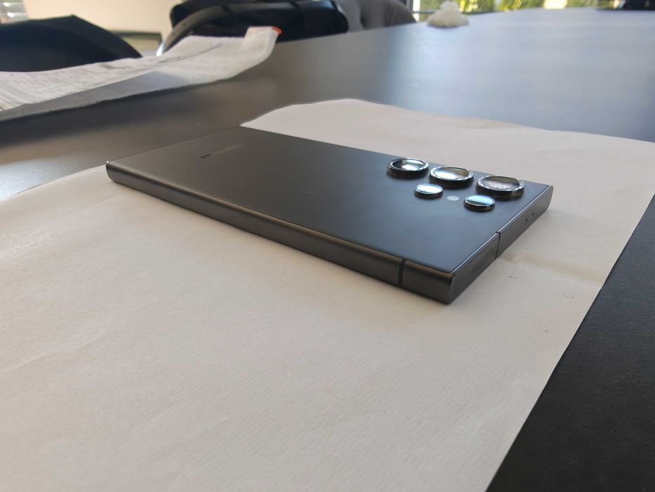 Samsung S24 Ultra 12GB / 512 GB Titanium Black idealny