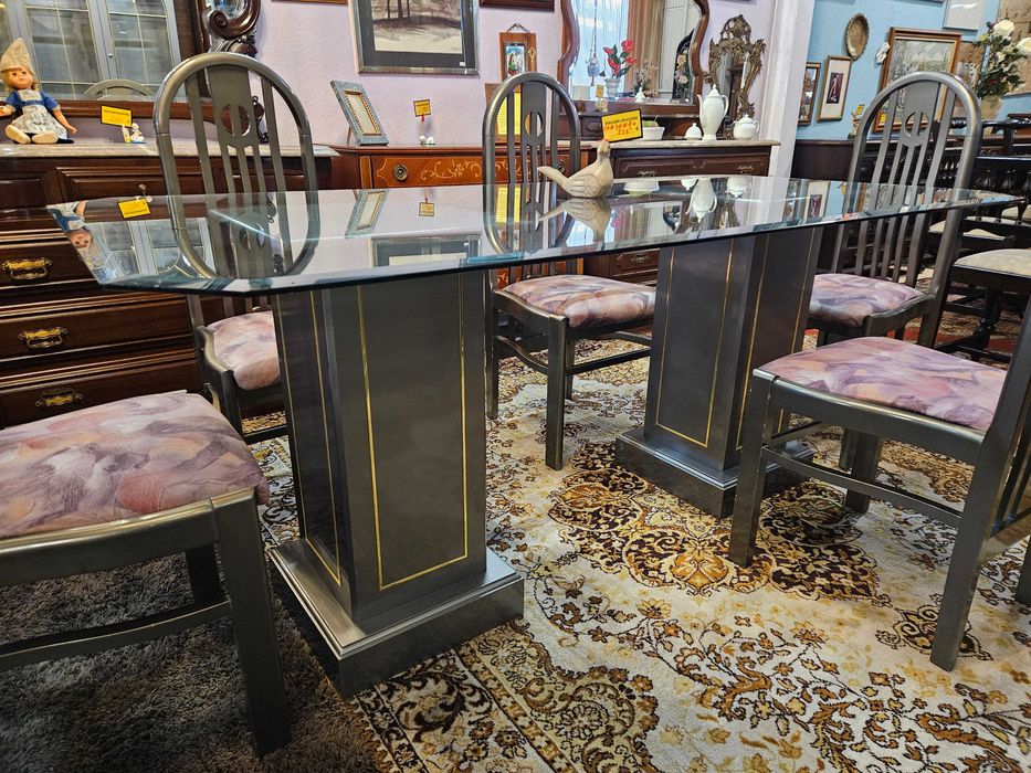 Conjunto de mesa e 6 cadeiras - Marcas de uso no vidro ma me