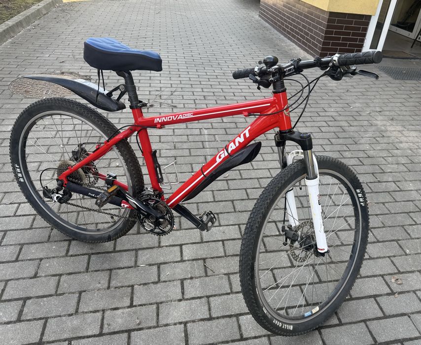 Rower Giant kola 20