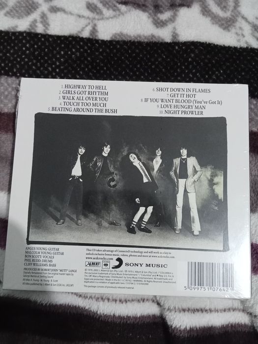 CD Highway To Hell — Novo e Selado