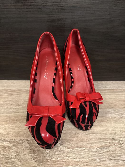 Szpilki czółenka czerwone Pool Dance 38 kokardki