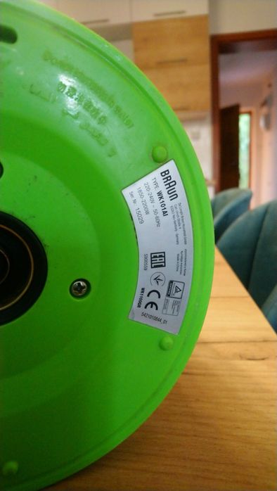 Czajnik elektryczny BRAUN WK 101 AI.