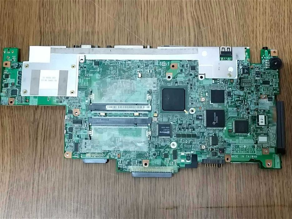 Запчасти для ноутбука Siemens Amilo M7400