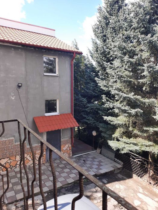 (7) Продам приватний будинок в Луці Мелешківській (2590)