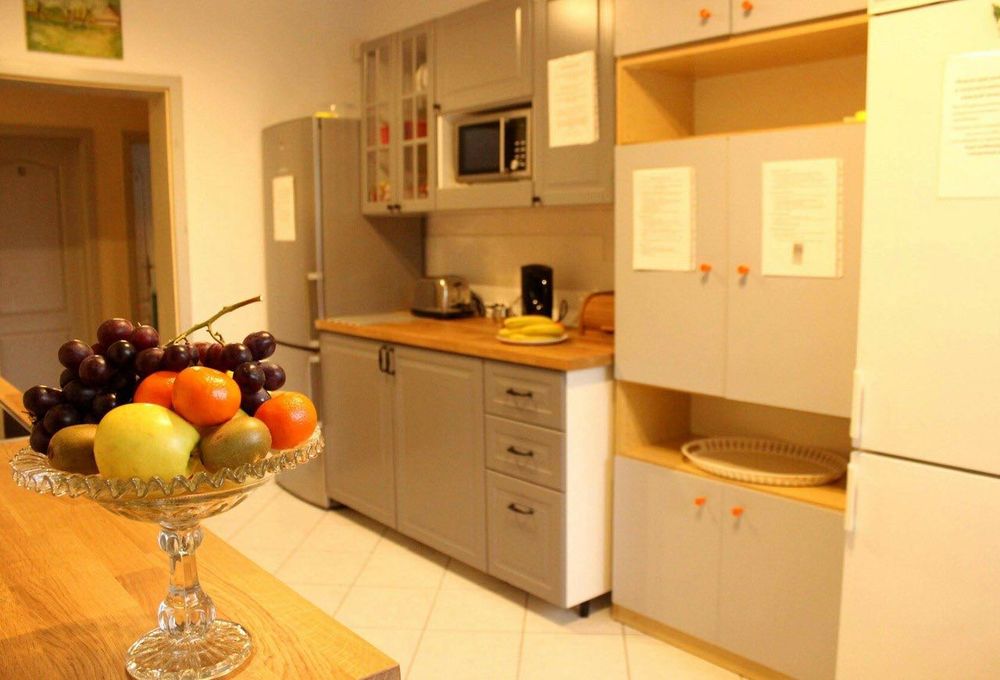 Hostel Nowe Włochy! Sadyba! Wilanów! сутки 49 zl, неделя 269 zl UA RU